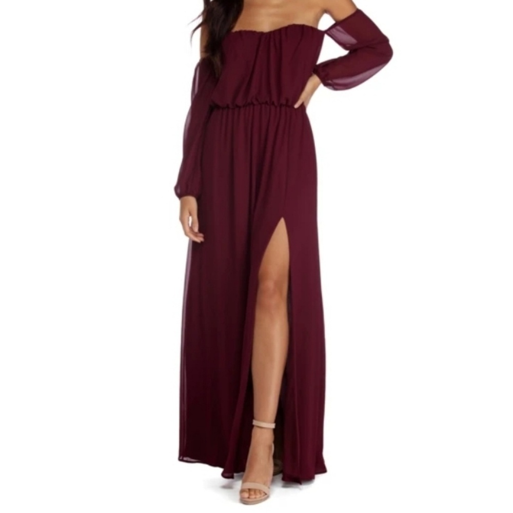Off the shoulder maxi